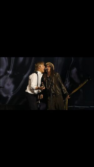 Steven Tyler Instagram - #FreshenUpTour #PaulMcCartney #StevenTyler 🎥@justinmcconney - performance footage