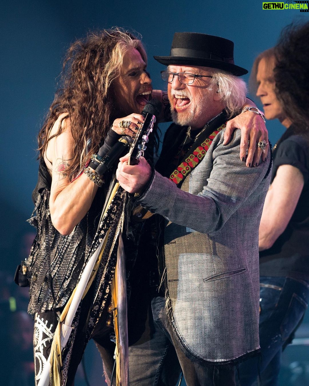 Steven Tyler Instagram - 🎂 HAPPY BIRTHDAY MR. BRAD WHITFORD!!! 📷 @zack.whitford