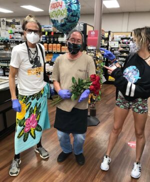 Steven Tyler Instagram - A PSA FROM ME & MINE & GORDON... FROM OUR LOCAL GROCERY SUPREME... 
LOVE IS LOVE REFLECTED... STOP LIVIN’ ON THE EDGE... THIS ISN’T A ONE WAY STREET... IT’S NOT A HARD TASK... WEAR A MASK!!!