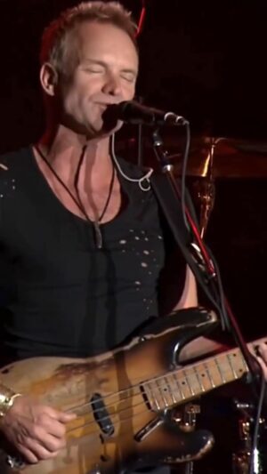 Sting Instagram - #Repost @thepolicebandofficial
・・・
Roxanne through the decades 🎶 What year did you first hear this hit?