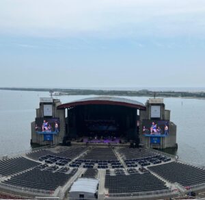 Sting Instagram - Getting ready to play at one of my favourite venues tonight #JonesBeach @northwelljbt @direalshaggy came to soundcheck for a little pre- @onefinedayphilly jam session.  We’ll see you in Philadelphia tomorrow! @manncenter #mysongstour #onefineday Photo: @burgerseth71 Video: @jmgca