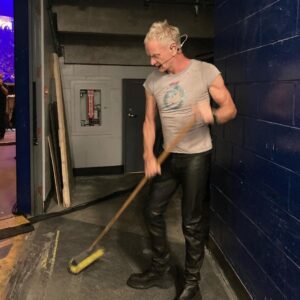 Sting Instagram - Just tidying up a bit before jumping on stage at @rogersarena #vancouver #mysongstour 📷: @jmgca