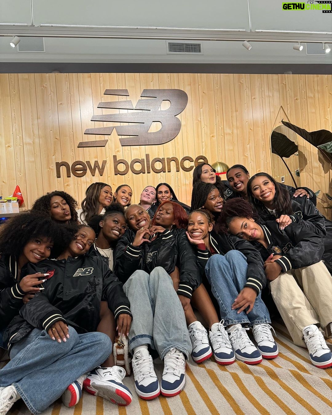 Storm Reid Instagram - it was such a beautiful night talking about the art of balance 🥹 thank you, @footlocker x @newbalance ♥️🫂 Los Angeles, California