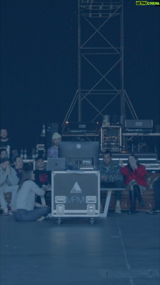 Stromae Instagram - On peaufine les derniers détails… J-1! - Finetuning the last details… D-1! #MultitudeTour