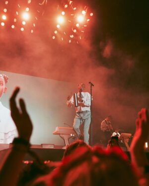 Stromae Instagram - On my way to Coachella, see you again tomorrow on the Outdoor Theatre stage 

—

En route vers Coachella, on se revoit demain sur la Outdoor Theatre stage 

📷 @lydie.bonhomme