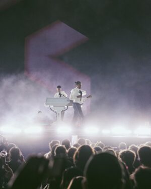 Stromae Instagram - On my way to Coachella, see you again tomorrow on the Outdoor Theatre stage 

—

En route vers Coachella, on se revoit demain sur la Outdoor Theatre stage 

📷 @lydie.bonhomme