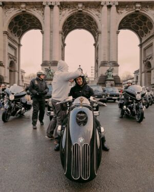 Stromae Instagram - Le clip de "Fils de joie" est sorti il y a 1 mois tout pile. L'occasion de vous emmener dans les coulisses du tournage 👀

-

The clip of "Fils de joie" was released exactly 1 month ago. I'm taking you behind the scenes of the shooting for the occasion 👀 

📸 @lydie.bonhomme