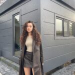 Su Burcu Yazgı Coşkun Instagram – 🤎