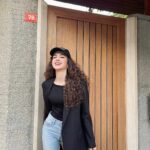 Su Burcu Yazgı Coşkun Instagram - pray hard