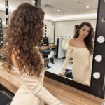 Su Burcu Yazgı Coşkun Instagram - 🪞🤍