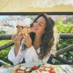 Su Burcu Yazgı Coşkun Instagram - Italy 💌 Capri, Italy