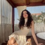 Su Burcu Yazgı Coşkun Instagram – deniz tuzlu sac🤍 Regnum Carya