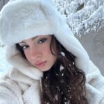 Su Burcu Yazgı Coşkun Instagram – bbbir suruu kar fotiki☃️☃️