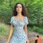 Su Burcu Yazgı Coşkun Instagram –