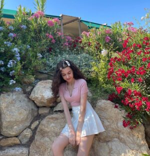 Su Burcu Yazgı Coşkun Instagram - 💌
