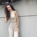 Su Burcu Yazgı Coşkun Instagram -