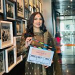 Subhashree Ganguly Instagram - #aleabari with @bhattacharyadebaloy #production165 with @rajchoco 🎬😇 Let’s rock it @iammony @svfsocial @shrikantmohta 🤞🏼