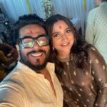 Subhashree Ganguly Instagram - #aleabari with @bhattacharyadebaloy #production165 with @rajchoco 🎬😇 Let’s rock it @iammony @svfsocial @shrikantmohta 🤞🏼