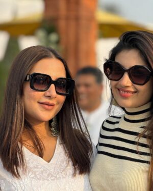Subhashree Ganguly Instagram - Beautiful day with beautiful people ❤️