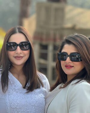 Subhashree Ganguly Instagram - Beautiful day with beautiful people ❤️