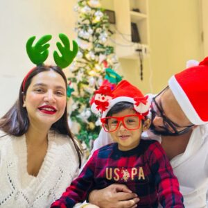 Subhashree Ganguly Instagram - Merry Christmas 🌲❤️