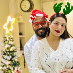 Subhashree Ganguly Instagram - Merry Christmas 🌲❤️