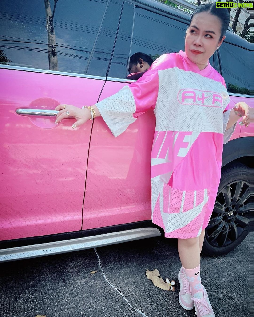 Sudarat Butrprom Instagram - ชมพูคือ หัวใจ 🩷🩷🩷🩷🩷🩷