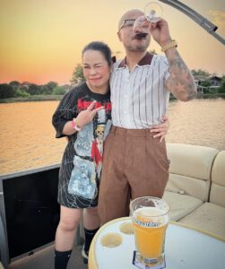 Sudarat Butrprom Instagram - รักพี่นะ ขอบคุณ การตบไหล่ 🤍🤍🤍🤍