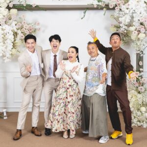 Sudarat Butrprom Instagram - เพื่อนเจ้าบ่าว @nickynachat @dj_push @sena_ling @pong_theshock 

❤️❤️ @mousenatcha