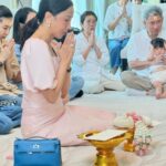 Sudarat Butrprom Instagram - ความโชคดีของชีวิต คือการได้มี กัลยานมิตรที่ดี 🙏🏻 บุญนำพา 🙏🏻