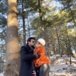 Sugandha Mishra Instagram – #happyvalentinesday @drrrsanket #love #kufrihills