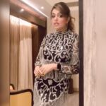 Sugandha Mishra Instagram – #angrezi #english #dogs #lol #omg #trending #trendingreels #sugandha #hat Mumbai, Maharashtra