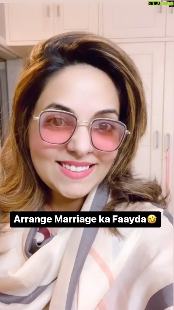 Sugandha Mishra Instagram - #marriage #love #lol #omg #wedding #comedy #trendingreels #sugandhamishra
