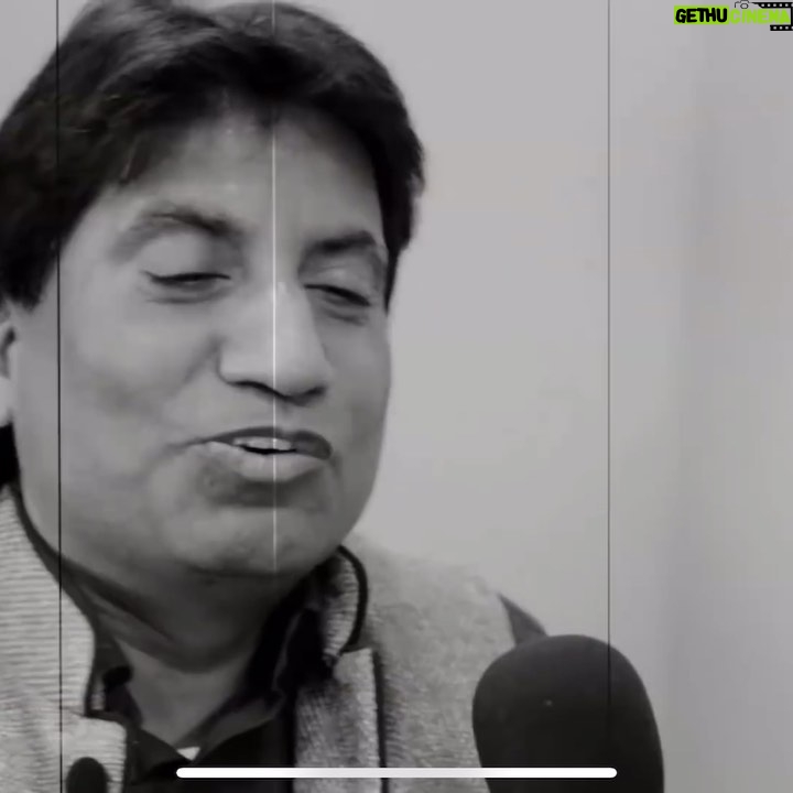Sugandha Mishra Instagram - Heart wrenching๐๐๐๐ A good heart has stopped beating, but a heart that has touched so many lives will live in our hearts forever.... @rajusrivastavaofficial u were an inspiration, full of life.. . Have learned so much from the legend , got an opportunity to know him as a person also when we were on a world tour for 2 months , memories full of laughter, smiles & motivation.. . Our collective hearts are heavy with sympathy. No words can describe how sorry I am for the loss. . . #rajushrivastav #rip #prayers