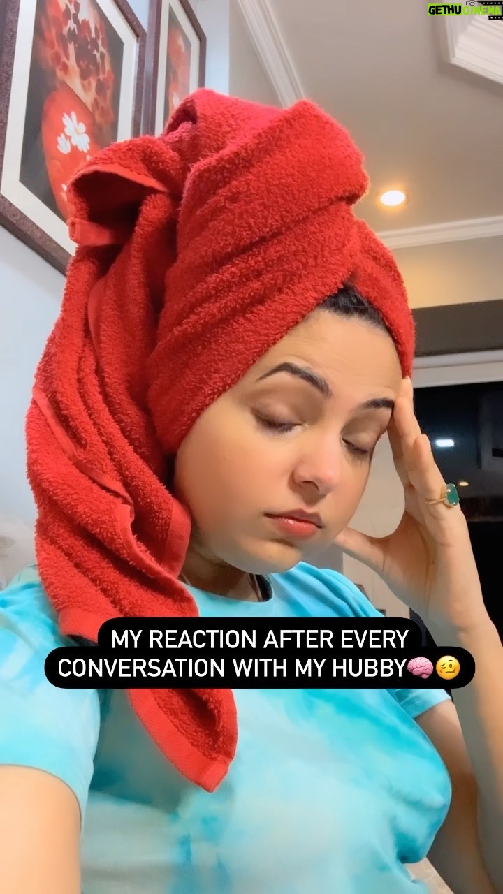 Sugandha Mishra Instagram - #bohotkharchahai #lol #reels #trending #comedyreels Mumbai, Maharashtra