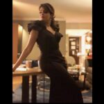 Sugandha Mishra Instagram - 🖤🖤🖤 . . #swipeleft #love #live #night #gig #jury #music #capetown #southafrica #blackgown #glam Cape Town, South Africa