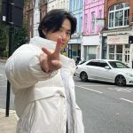 Suho Instagram - 날이 춥네. 눈치 보지말고 패딩입어요🤧 Coming soon @VogueKorea Abbey Road Studios