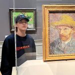 Suho Instagram - 어김없이 Vincent van Gogh를 만나고 왔습니다🎨