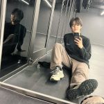 Suho Instagram - 내일보자😁