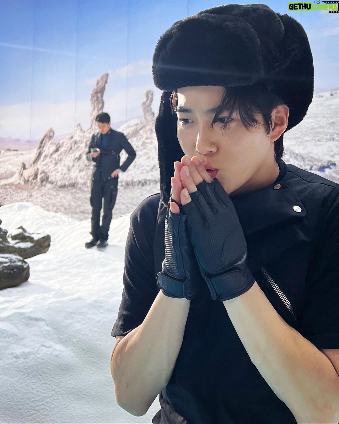 Suho - 1.6 Million Likes - 설산에서 세훈이랑