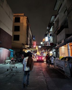 Suho Instagram - Bangkok 이모저모
เจอกันใหม่ครั้งหน้านะครับ