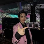 Suho Instagram – 🏃🏻‍♂️3•2•1 SMTOWN!!!💗 수원월드컵경기장