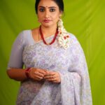 Sujitha Instagram - Value yourself and love yourself Just being the same 🥰❤️ Saree collection @collection.feathers Photography @eyeclickzstudio Mua @honeylang_makeup_artist #simple #saree #look #insta #instagram #instadaily #photooftheday #positivity #love ##sujitha #kollywood #latest #pictures #photo #photography #music