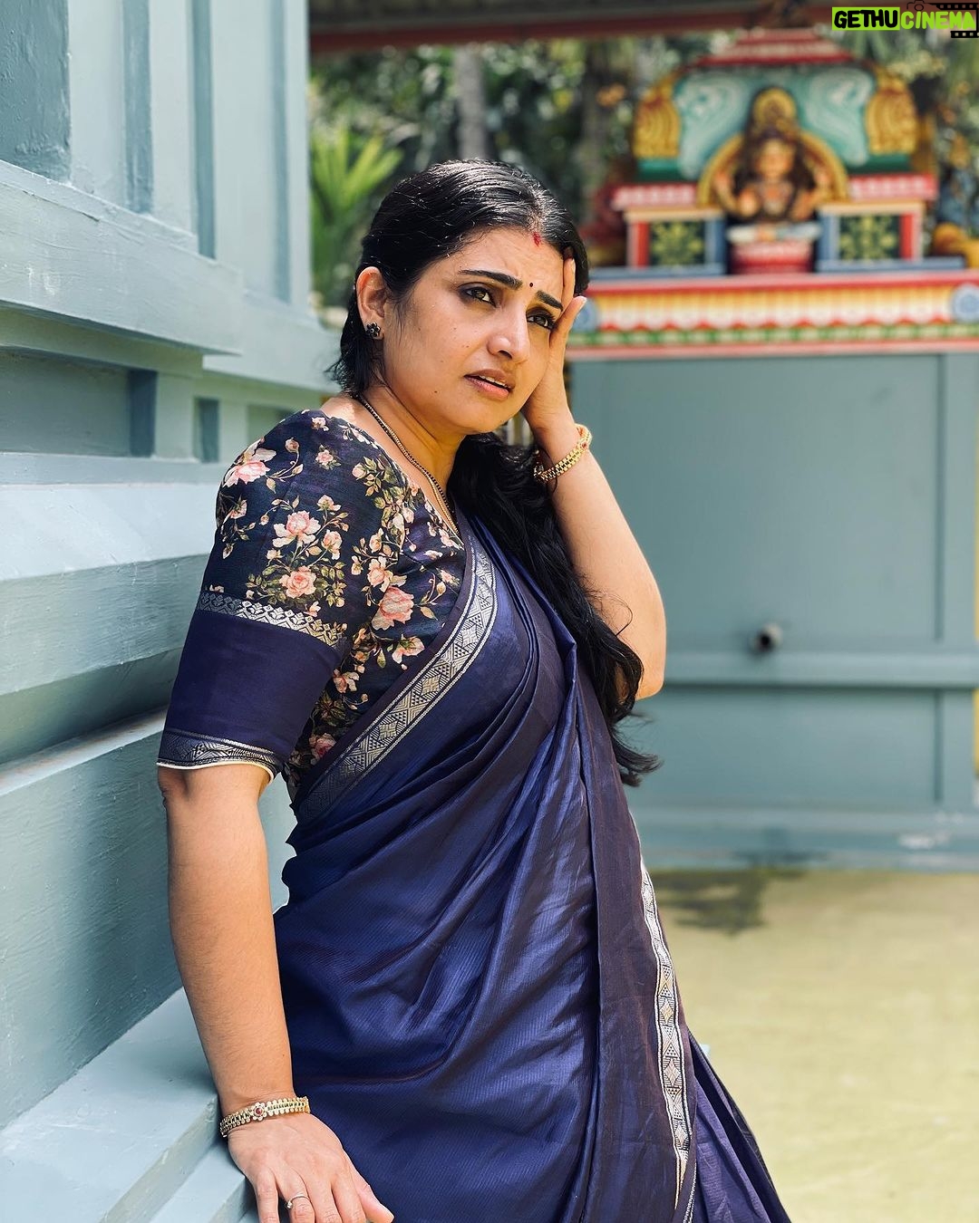 Sujitha Instagram - Devotional morning 🙏😊🙏 Photography @radhastudio.coimbatore Saree collection @collection.feathers # post #photo #candid #photo #photooftheday #love #pose #model #actree #modelling #temple #visit #day #pooja #special #loveyourself