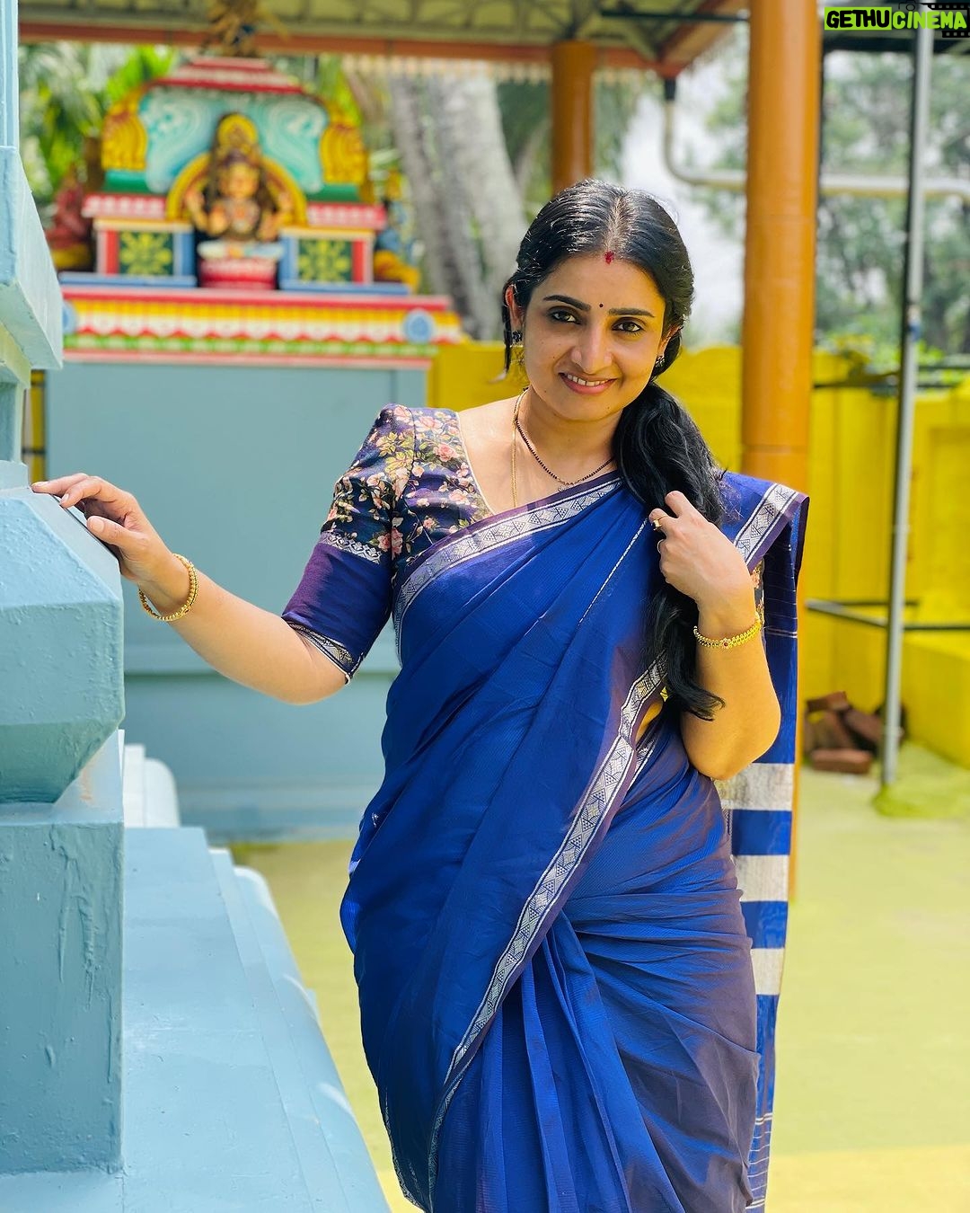Sujitha Instagram - Devotional morning 🙏😊🙏 Photography @radhastudio.coimbatore Saree collection @collection.feathers # post #photo #candid #photo #photooftheday #love #pose #model #actree #modelling #temple #visit #day #pooja #special #loveyourself