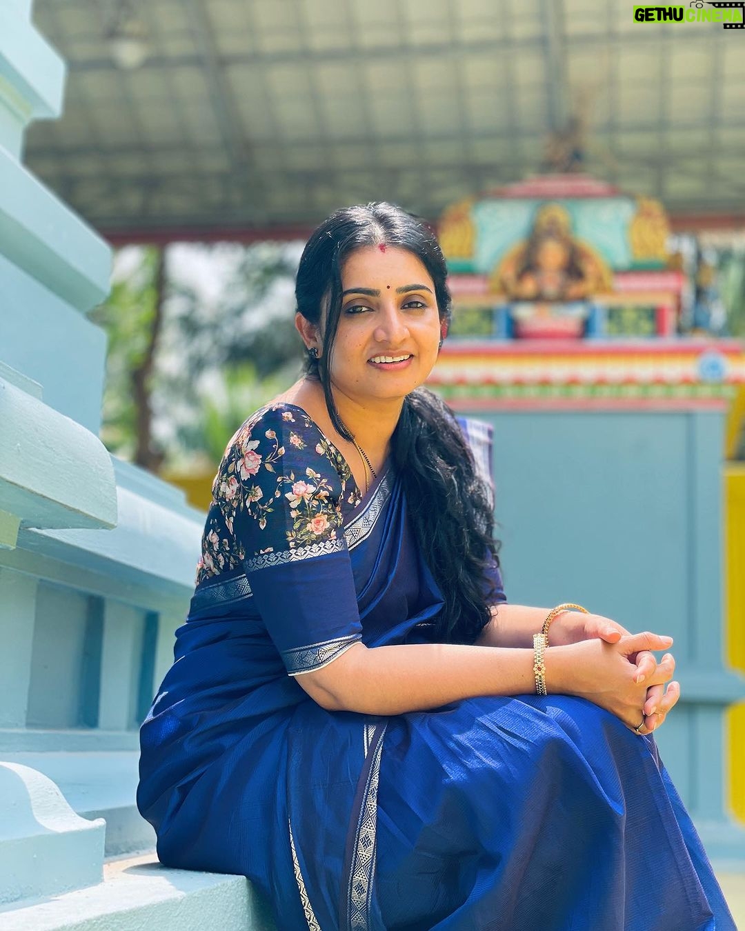 Sujitha Instagram - Devotional morning 🙏😊🙏 Photography @radhastudio.coimbatore Saree collection @collection.feathers # post #photo #candid #photo #photooftheday #love #pose #model #actree #modelling #temple #visit #day #pooja #special #loveyourself