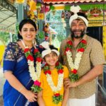 Sujitha Instagram - Special day 🥰 With my family Thank you all for the lovely wishes 😍🙏🙏 #family #love #wedding #anniversary #actress #couple #day #special #trend