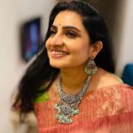 Sujitha Instagram – Only count the happy hours 🤗

#smile #laugh #style #startup #happy #sound #loud #laughter #selflove