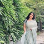 Sujitha Instagram - Summa photos eduppoma? #nature #love #actress #out #outdoors #light #casual #suji #art #artist #photo #photography #evening #love #instagood