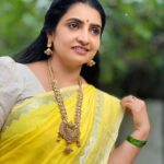 Sujitha Instagram – Be bright and vibrant 🤝

Antique jewellery from
@murugan_jewels_covai_mjc

For more details 
WhatsApp 9698602231

#post #new #photo #suji #sujitha #vibes #newyear #photography #latest